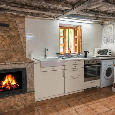 Casa vacanze Laendliches Haus La Carrozal Senda Del Oso By Interhome