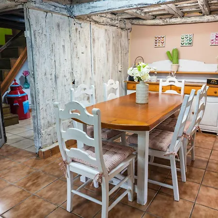 Laendliches Haus La Carrozal Senda Del Oso By Interhome Casa vacanze Orelleiru