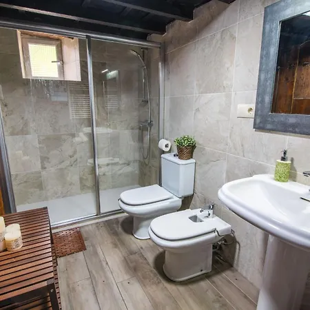 Laendliches Haus La Carrozal Senda Del Oso By Interhome