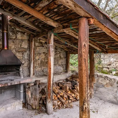 Laendliches Haus La Carrozal Senda Del Oso By Interhome Vakantiehuis *