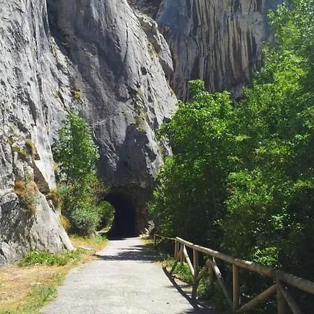 Casa vacanze Laendliches Haus La Carrozal Senda Del Oso By Interhome Orelleiru