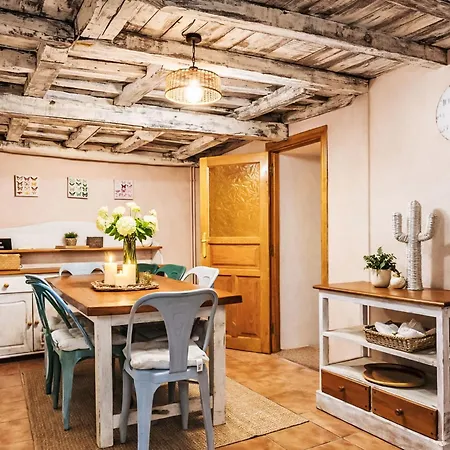 別荘 Laendliches Haus La Carrozal Senda Del Oso By Interhome