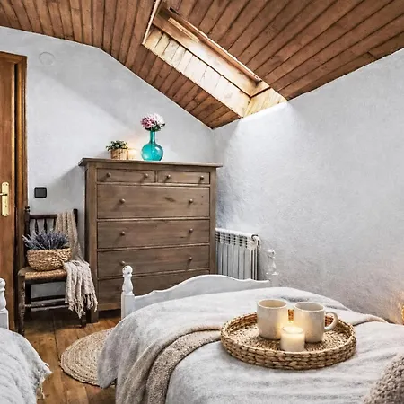 Laendliches Haus La Carrozal Senda Del Oso By Interhome Orelleiru